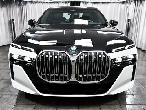 2024 BMW 740 i xDrive