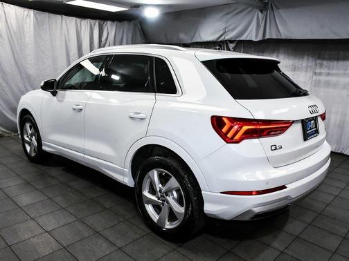 2020 Audi Q3 45 Premium Plus