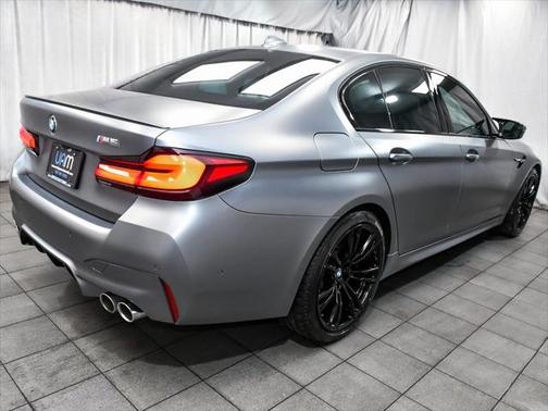 2022 BMW M5 Base