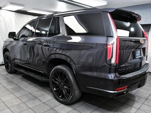 2022 Cadillac Escalade Premium Luxury