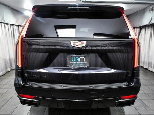 2022 Cadillac Escalade Premium Luxury