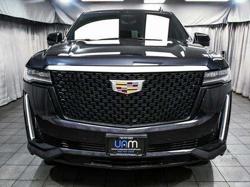 2022 Cadillac Escalade Premium Luxury