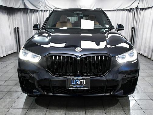 2023 BMW X5 M50i