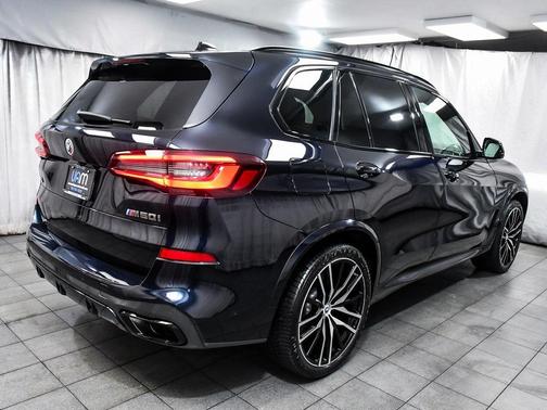 2023 BMW X5 M50i