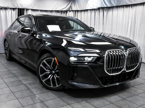 2024 BMW 740 i xDrive