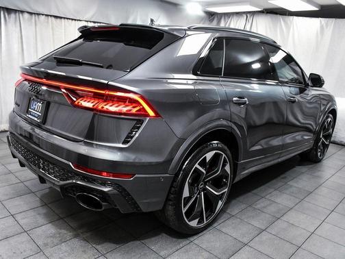 2024 Audi RS Q8 4.0T