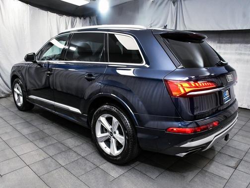 2025 Audi Q7 55 Premium