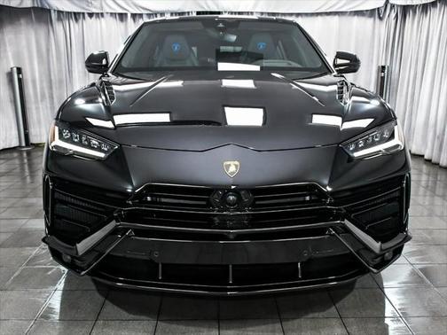 2024 Lamborghini Urus S