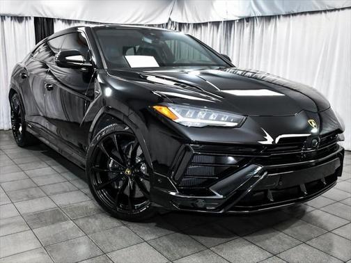 2024 Lamborghini Urus S