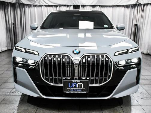 2024 BMW 740 i xDrive
