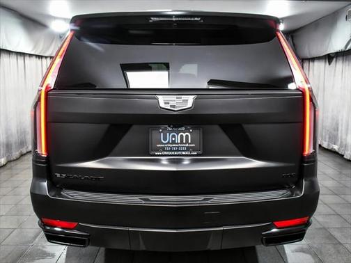 2023 Cadillac Escalade Sport Platinum