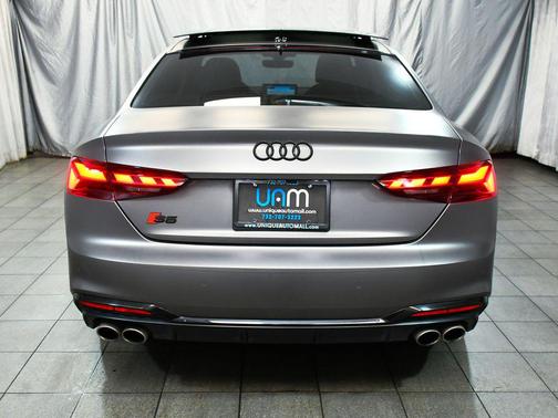2022 Audi S5 3.0T Premium Plus