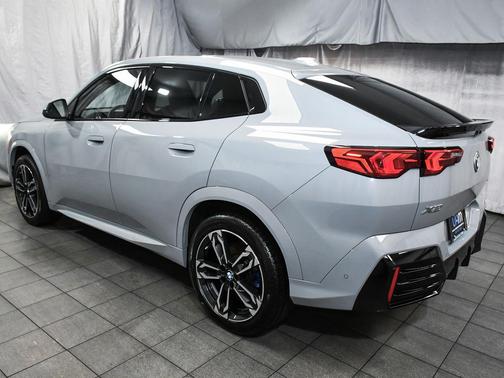 Brooklyn Grey Metallic 2025 BMW X2 xDrive28i
