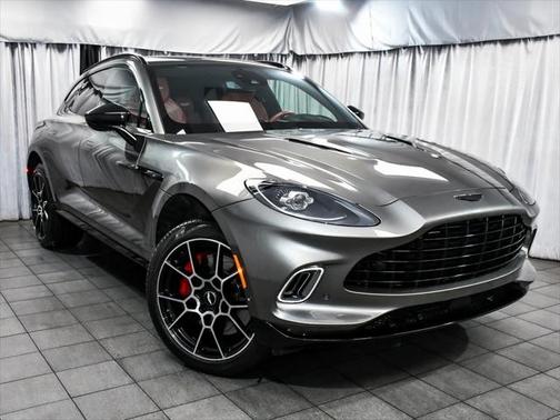 2021 Aston Martin DBX Base