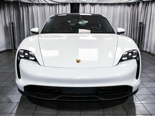 2022 Porsche Taycan Base