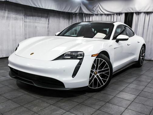 2022 Porsche Taycan Base