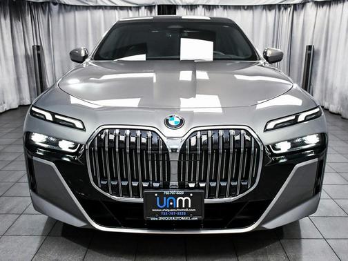 2024 BMW 740 i xDrive