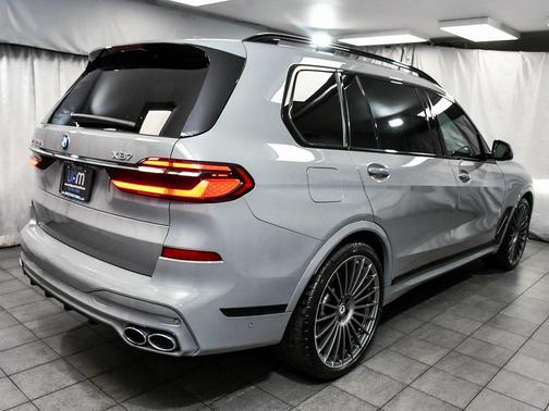 2023 BMW ALPINA XB7 Base