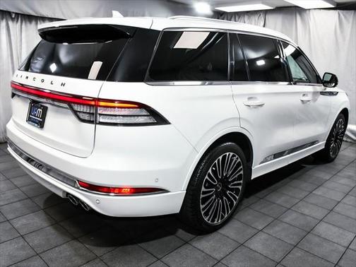 2023 Lincoln Aviator Black Label AWD
