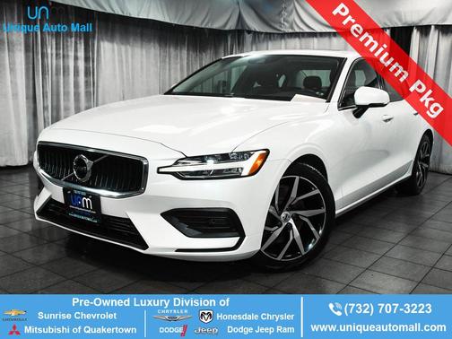 2020 Volvo S60 T5 Momentum