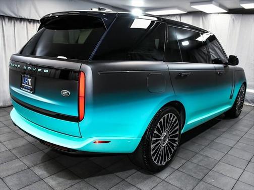 2023 Land Rover Range Rover P400 SE LWB 7 Seat