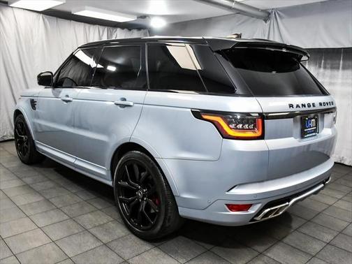 2022 Land Rover Range Rover Sport SVR Carbon Edition
