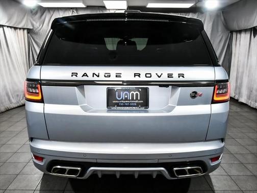 2022 Land Rover Range Rover Sport SVR Carbon Edition