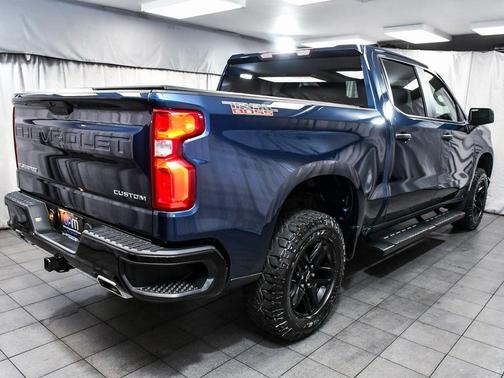 2021 Chevrolet Silverado 1500 Custom Trail Boss