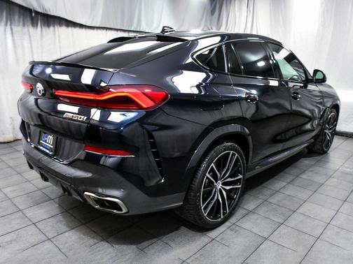 2023 BMW X6 M50i