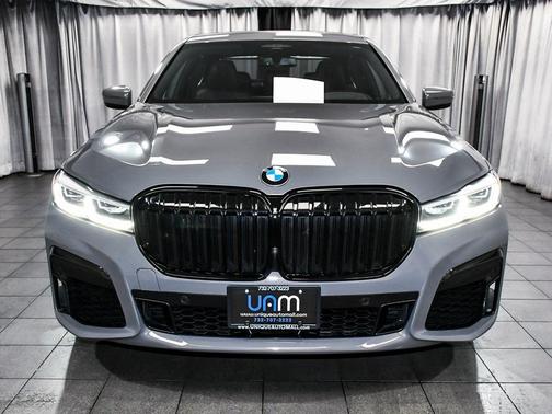 2022 BMW 750 i xDrive