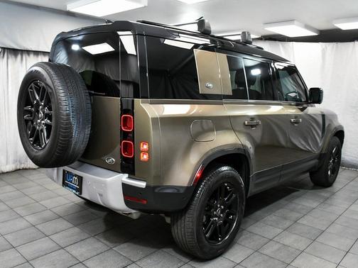 2023 Land Rover Defender 110