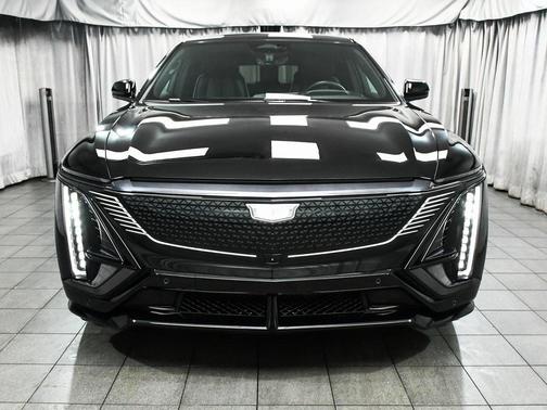 2026 Cadillac LYRIQ V Premium
