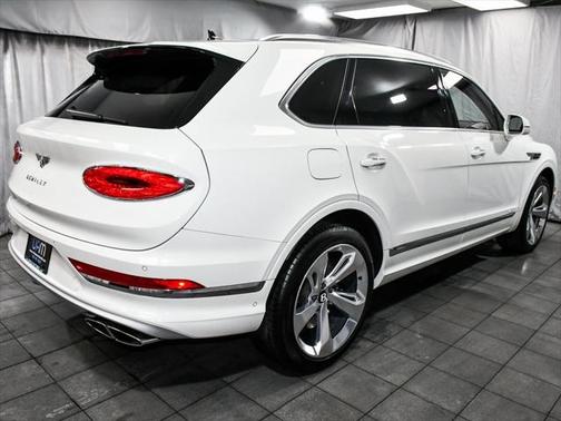 2023 Bentley Bentayga Azure