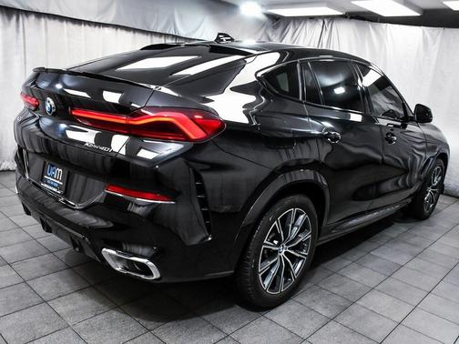 2023 BMW X6 xDrive40i