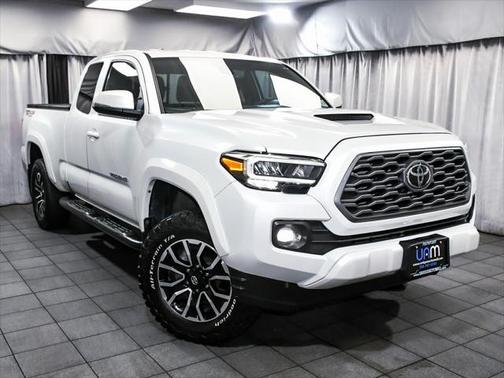 2022 Toyota Tacoma TRD Sport