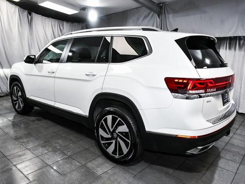 2024 Volkswagen Atlas 2.0T SEL 4MOTION