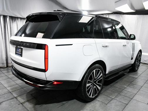 2024 Land Rover Range Rover P400 SE