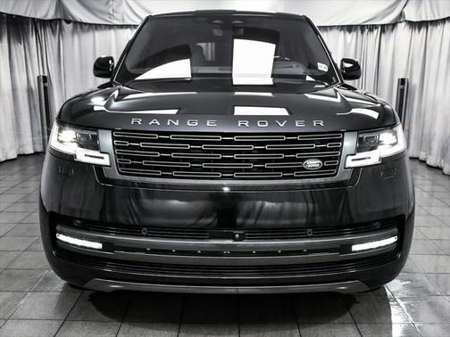 2023 Land Rover Range Rover P530 SE SWB