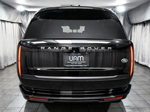 2023 Land Rover Range Rover P530 SE SWB