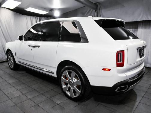 2024 Rolls-Royce Cullinan Base
