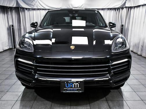 2022 Porsche Cayenne Cayenne Platinum Edition