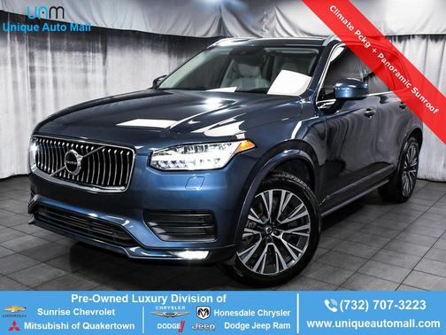 2021 Volvo XC90 T6 Momentum