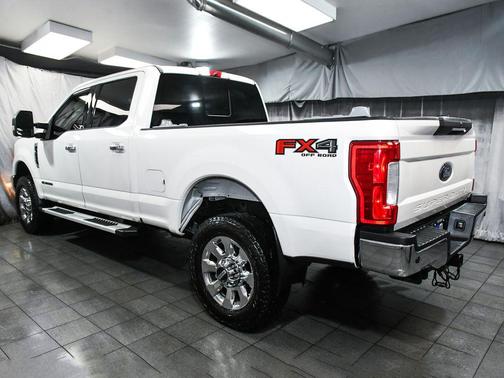 2017 Ford F-350 Lariat