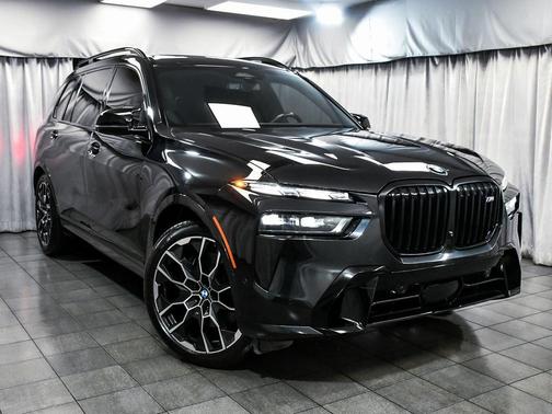 2024 BMW X7 M60i