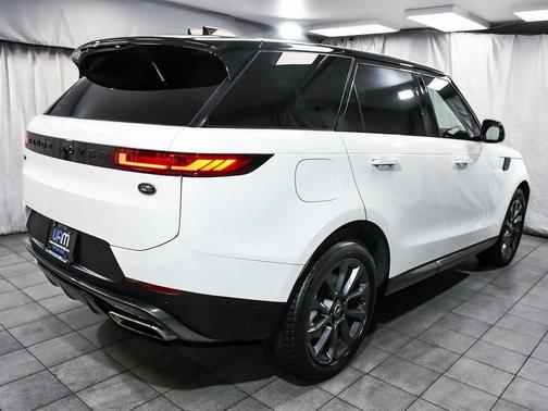 2023 Land Rover Range Rover Sport P360 SE