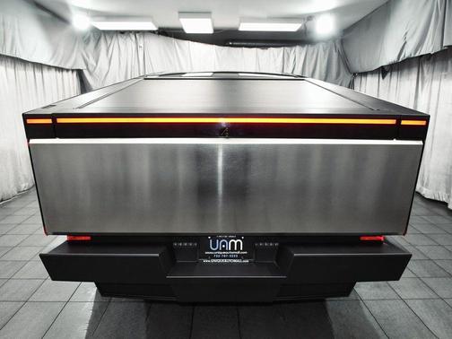 2025 Tesla Cybertruck All-Wheel Drive