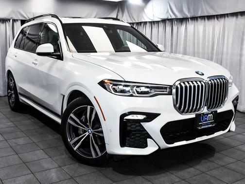 2022 BMW X7 xDrive40i