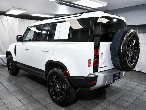 2025 Land Rover Defender 110 P300 S