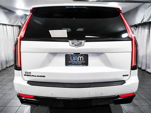 2022 Cadillac Escalade ESV Sport