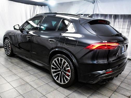 2023 Maserati Grecale Trofeo